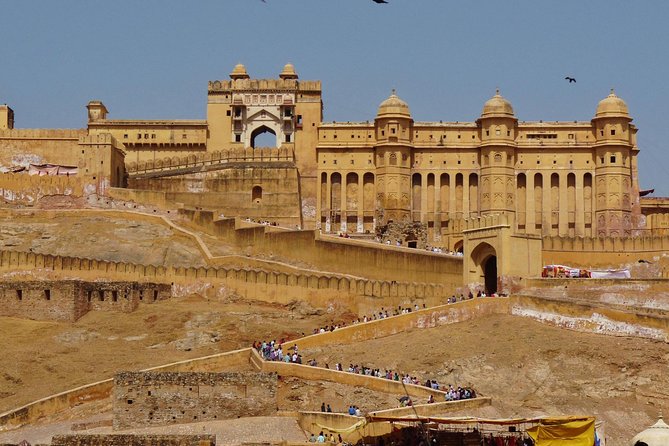 1-Day Trip to Jaipur from Mumbai with Both side Commercial Flights - Jal Mahal and the short lunch break