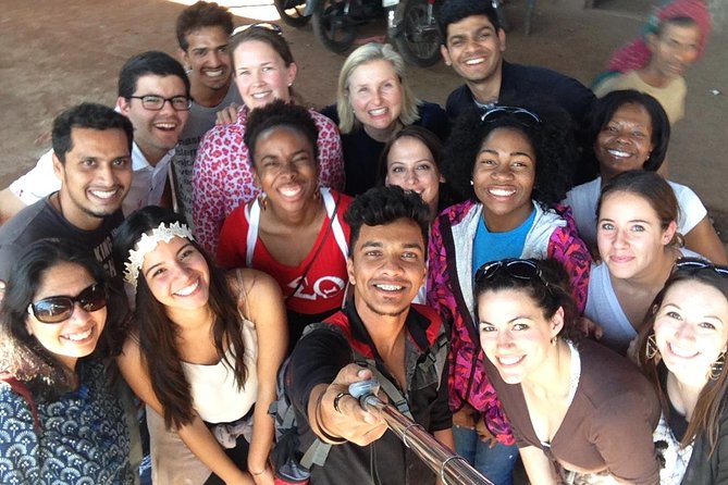2-Hour Guided Tour of Dharavi - Preparing for the lanes