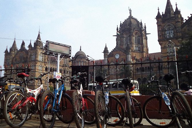3 Hours Early Morning in South Mumbai Heritage Bicycle Tour - Gateway of India before the crowds arrive