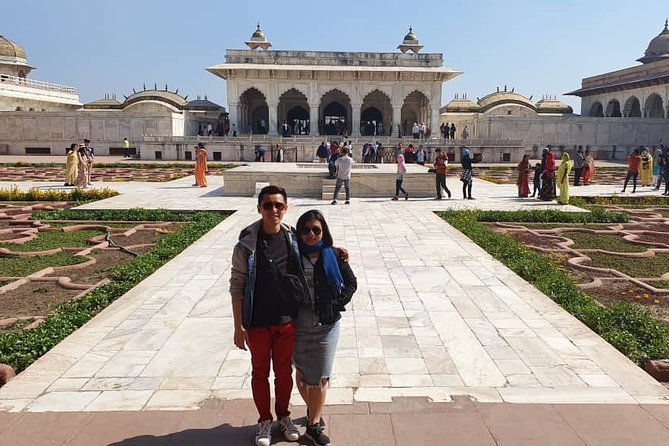 4 Day Golden Triangle Tour to Delhi Agra and Jaipur From Mumbai - Jaipur fills the final day with royal architecture
