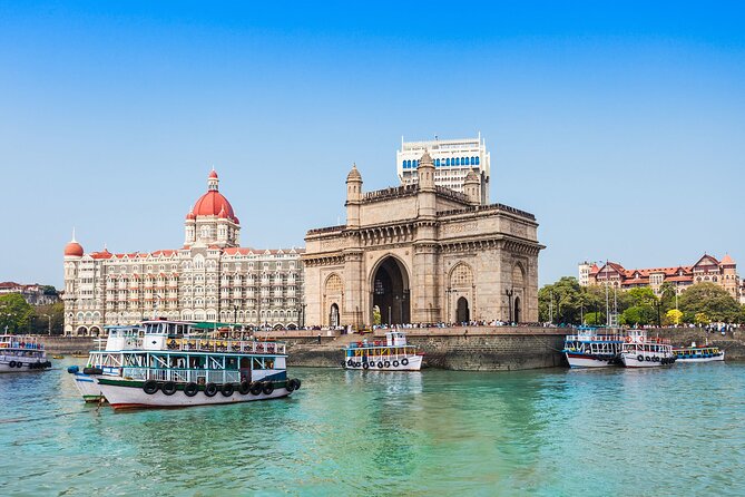 Affordable transfer from Mumbai Airport to Pune - Meeting Your Chauffeur After a Flight Delay