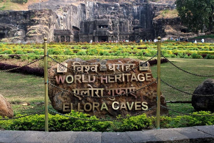 Ajanta & Ellora : Day Tour from Mumbai with Flight Tickets - The 100-kilometer ride to Ajanta