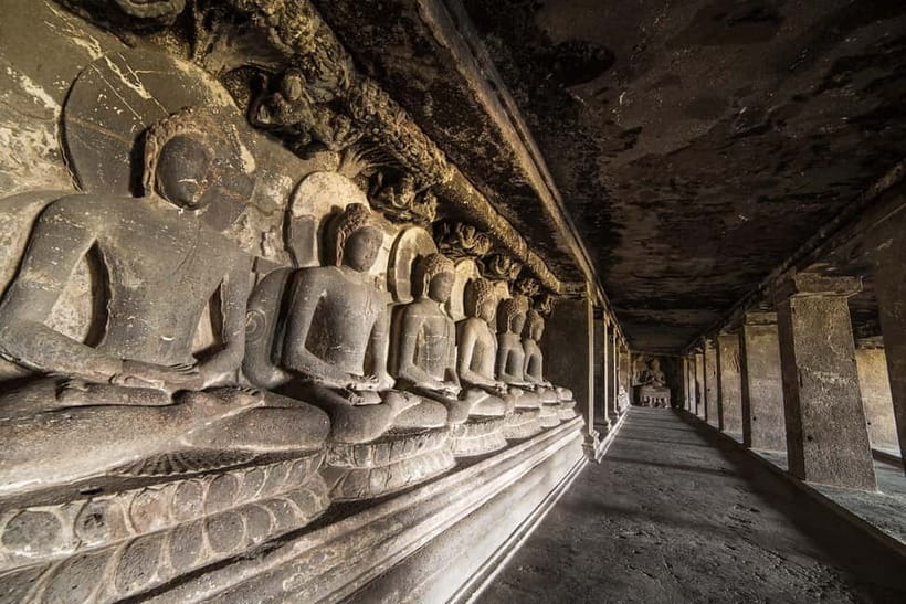 Ajanta & Ellora : Day Tour from Mumbai with Flight Tickets - A short Aurangabad stop before the flight