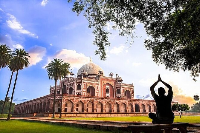 All Inclusive Taj Mahal Tour From Mumbai - Day two: the Taj Mahal before breakfast