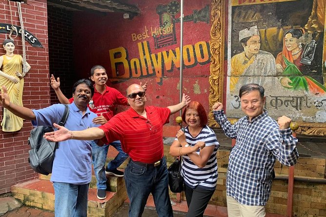 Best Bollywood Tour with Rahil Khan (Transport Included) - Meeting Rahil Khan and the other guides