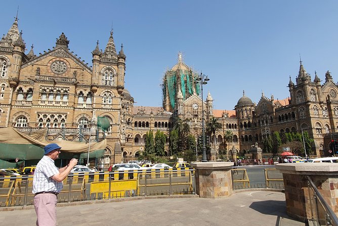 Best Mumbai Group Sightseeing Tour - A fast introduction to Mumbai’s many sides