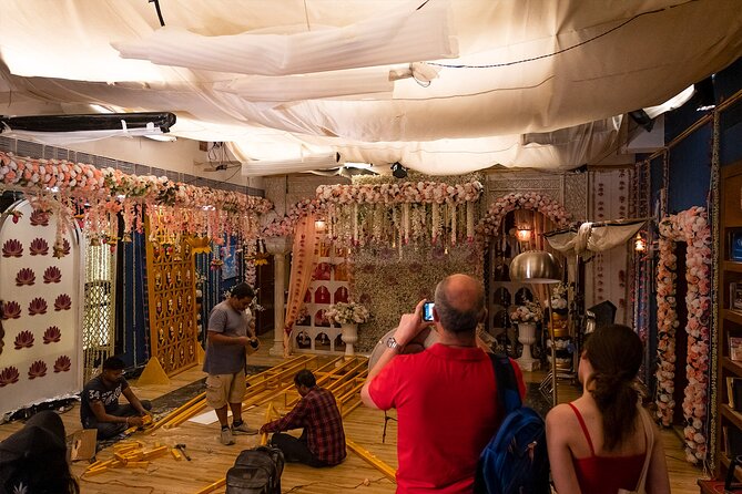 Bollywood Tour - From Churchgate Station to a Mumbai film studio