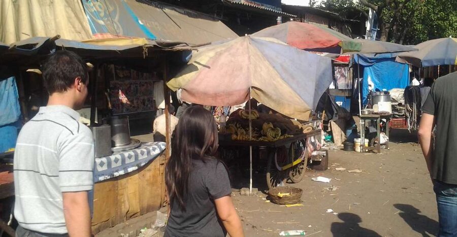 Bollywood tour with Slum Tour & Dance show - A respectful way to see Dharavi
