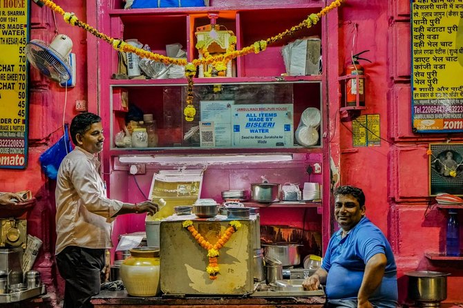 Bombay Express Mumbai Food Tour with 15+ Tastings - Zaveri Bazaar and South Indian street food