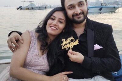 Candlelight Dining Experience for Two On a Yacht in Mumbai
