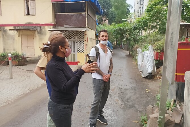 Discover the Hidden Gems of Bandra on an Engaging Walking Tour - Chimbai Village and a different side of Bandra