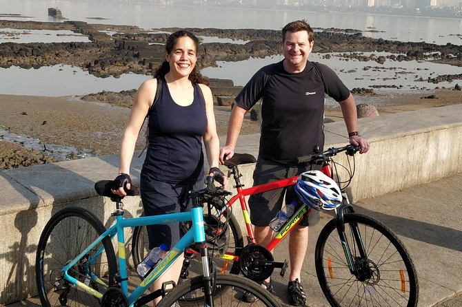 Early Morning Old Mumbai Private Cycle Tour With Breakfast - Why the early start matters in South Mumbai