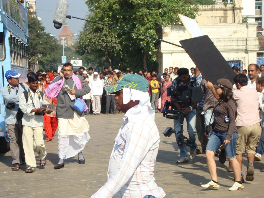 Elephanta Cave Tour with Bollywood Tour - The 90-minute ferry from the Gateway of India