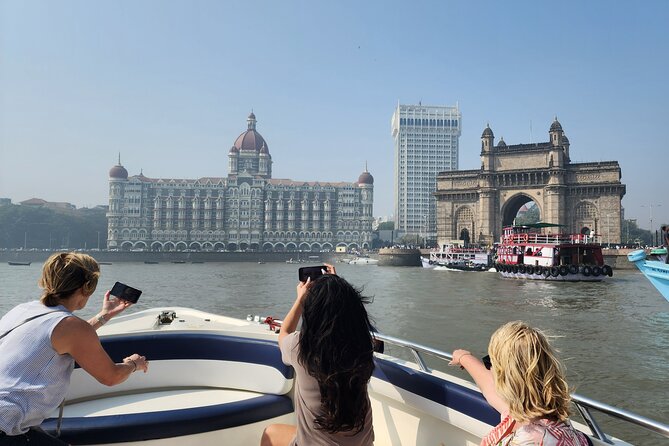 Elephanta Caves by Premium Speedboat - Group Tour - The small-group advantage