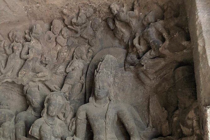 Elephanta Caves Mumbai Private Tour with Local Guide - The island market and the human side of the visit