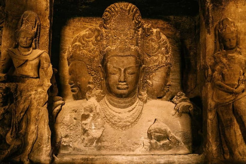 Elephanta caves tour in Mumbai - Group & Private Options - Walking across Elephanta Island
