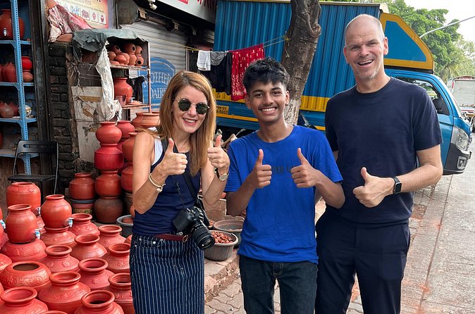 Full Day Mumbai City Tour and Dharavi Slums - The private car changes the value of the day