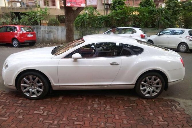 Full Day Mumbai City Tour in Luxury Vehicle - Antilia, Haji Ali, and the Sea Link from the car