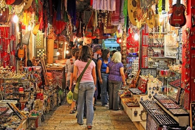 Magical Markets Tour in Mumbai with a local - Zaveri Bazaar: Mumbai’s jewelry quarter