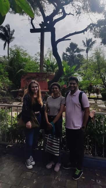 Mumbai: 2-Hour Guided Bandra Walking Tour - Is $17 a fair price?