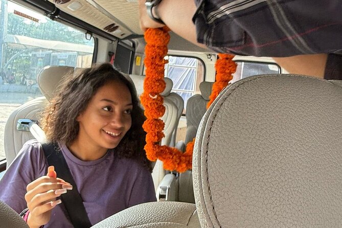 Mumbai Airport to Mumbai Hotels : Private Transfers - The car, driver, and practical comfort