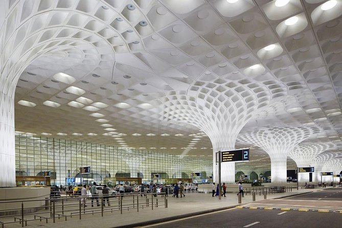 Mumbai Airport Transfer in Private Vehicle - The ride itself, from compact sedan to larger vehicle