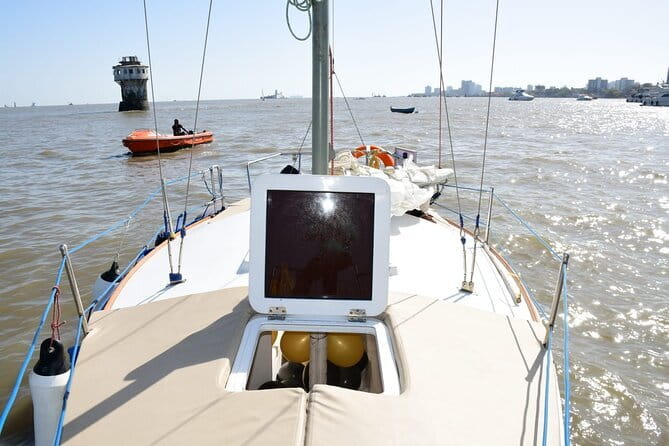 Mumbai Bay Breeze Sail on a Compact Yacht Experience - Sunset Is the Main Event