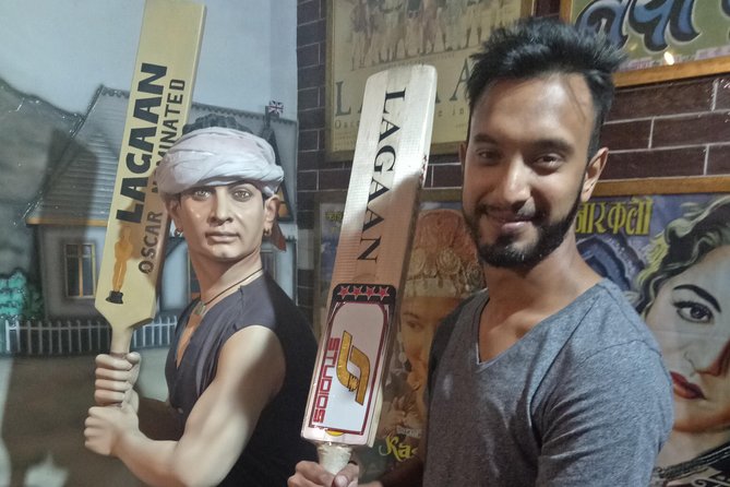 Mumbai Bollywood Studio Guided Tour - What this Mumbai Bollywood tour really offers