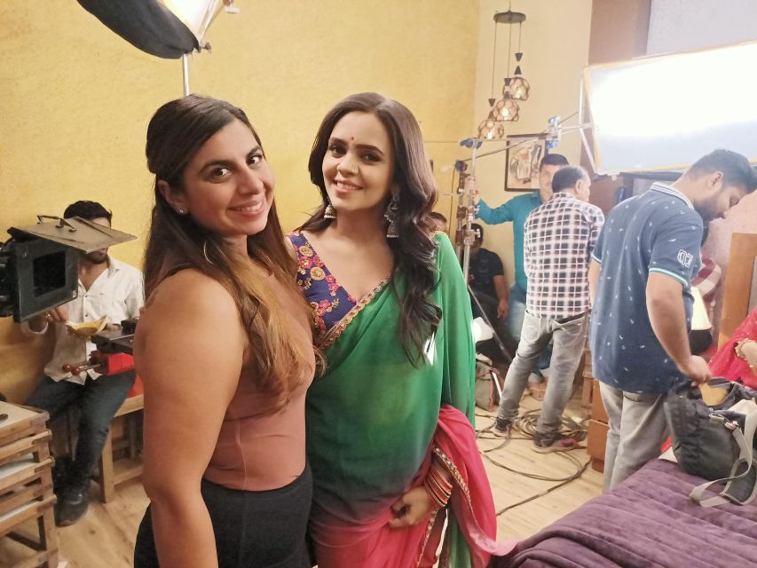 Mumbai: Bollywood Studio Guided Tour with Tickets - The guide can shape the whole visit