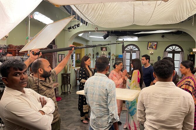 Mumbai Bollywood Tour + Live Dance + Live Shooting + Singing - Key points to know before booking