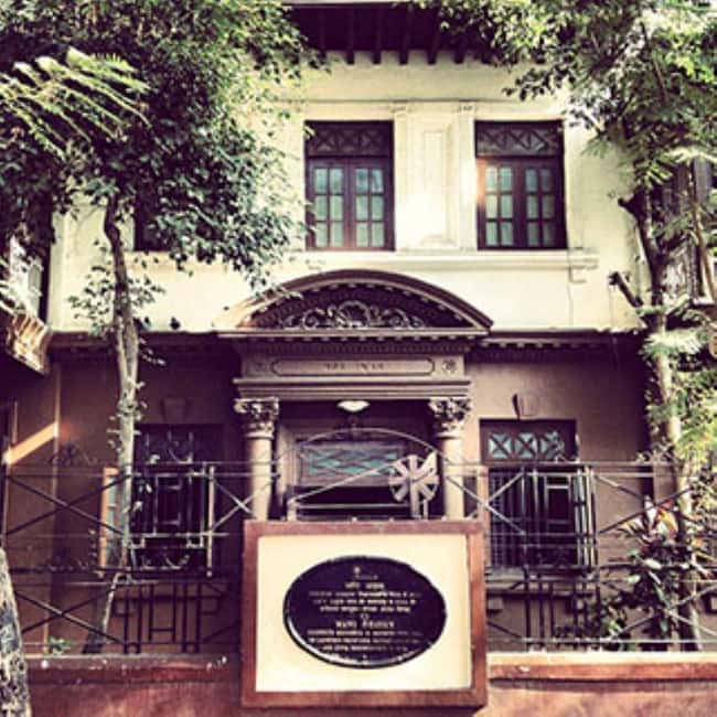 Mumbai/Bombay - Private Full Day Sightseeing Tour - Crawford Market and Mumbai today