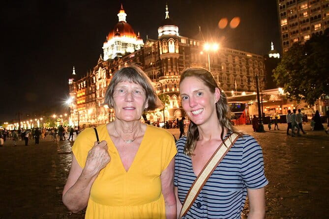 Mumbai by Night: Private Tour of Iconic Sights in Lights - Why Mumbai looks better after sunset