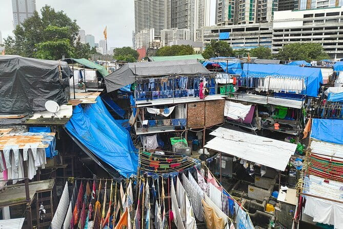 "Mumbai City Sightseeing Tour" - A fast route through Mumbai’s many faces