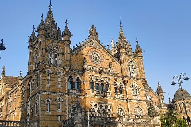 "Mumbai City Sightseeing Tour" - Dhobi Ghat and the city at work