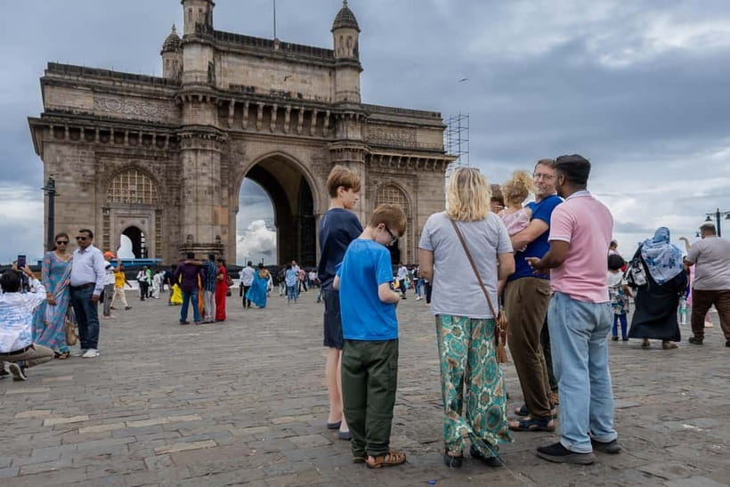 Mumbai: City & Slum Full-Day Exploration - Key points to know before booking