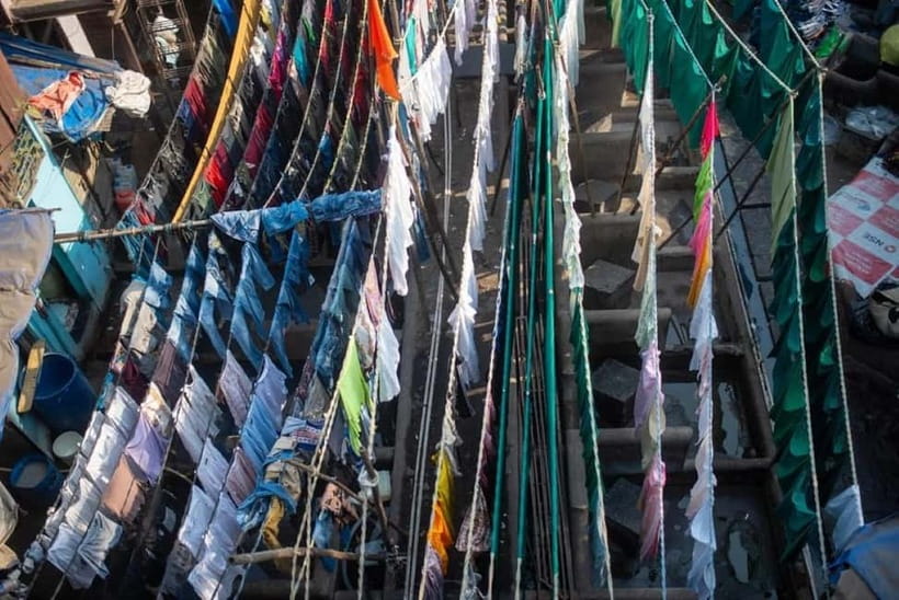 Mumbai: Dharavi Slum and Dhobi Ghat Laundry Tour - Kumbhar Wada and the survival of pottery