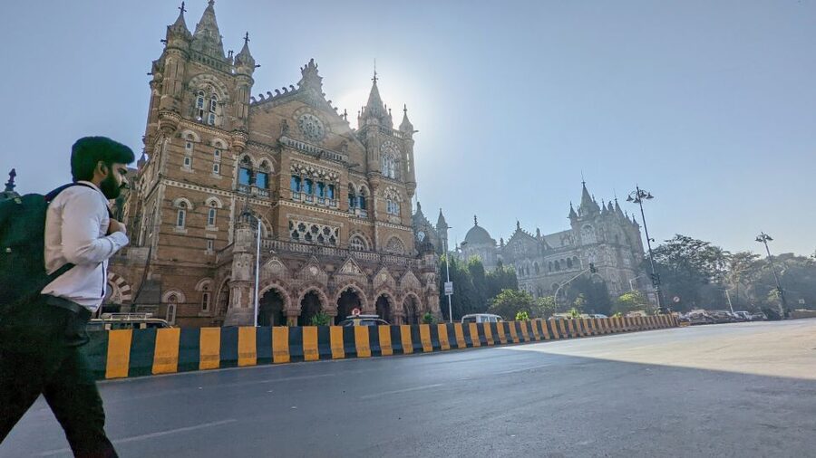 Mumbai: Dharavi Slum, DhobiGhat, and Dabbawallas Tour - Key points at a glance