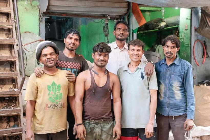 Mumbai: Dharavi Slum Guided Walking Tour by 1st Female Guide - Who should book, and who should think twice
