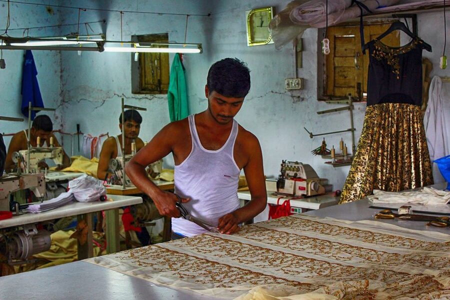Mumbai: Dharavi Slum Slumdog Millionaire Tour with a Local - Key points to know before you book