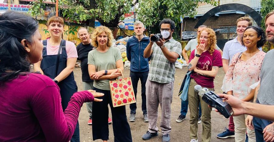 Mumbai: Dharavi Slum Walking Tour by First Female Tour Guide - Why Dharavi is worth seeing with a local guide