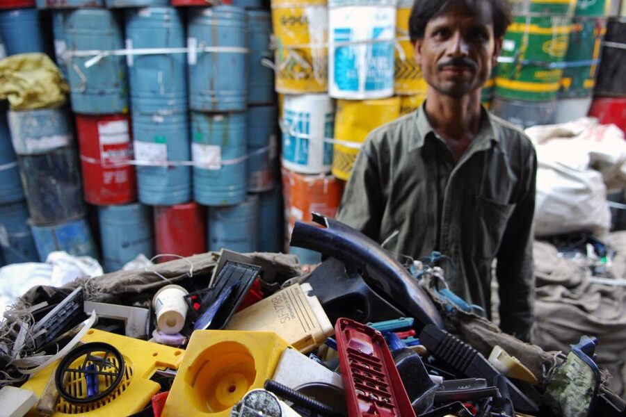 Mumbai: Dharavi Slum Walking Tour with Options - Starting at Churchgate or Mahim