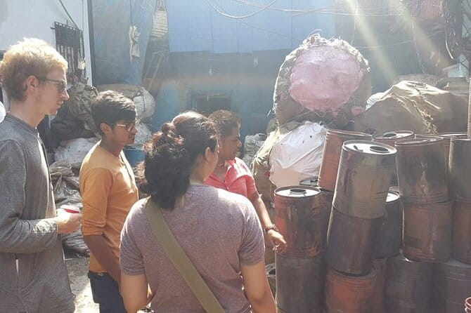 Mumbai: Dhobi Ghat Laundry & Dharavi Slum Tour with a Local - Is $9.49 good value?