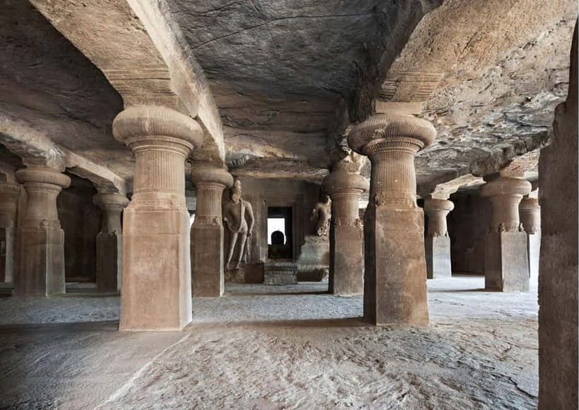 Mumbai: Elephanta Caves Private Tour with Ferry Ride - The ferry across the Arabian Sea