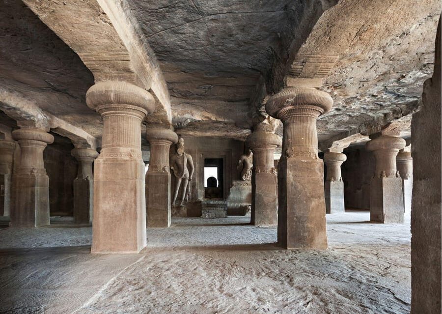 Mumbai: Elephanta Caves Private Tour with Ferry Ride - What the Shiva sculptures add to the visit