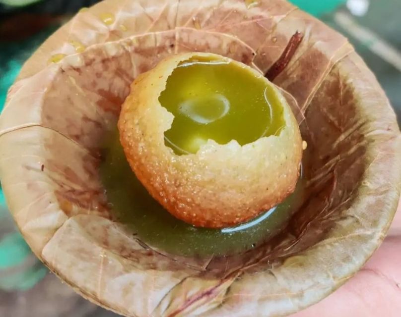 Mumbai: Evening Local Street Food Tour with Sightseeing - Should you book this Mumbai food tour?