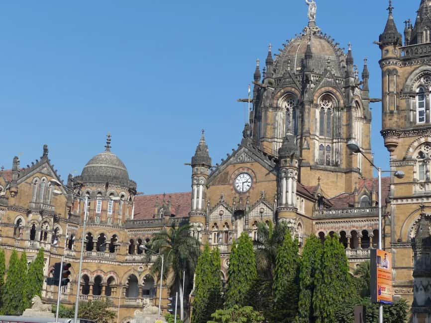 Mumbai: Exclusive Full-Day City Tour with Optional Caves - Gateway of India and the Taj Mahal Palace