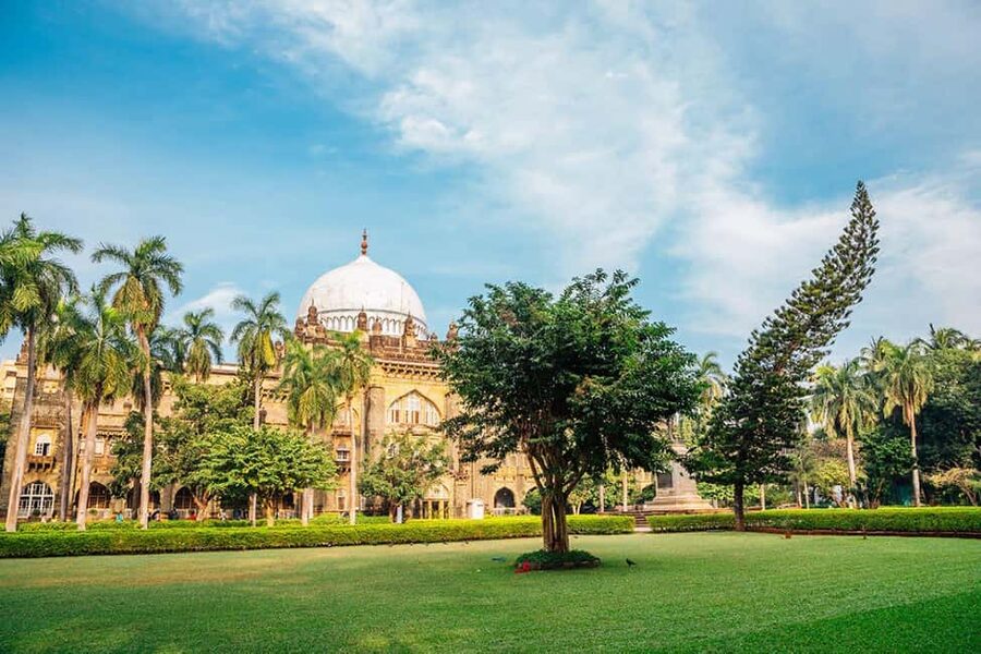Mumbai: Full Day City Sightseeing with Lunch, Car & Guide - Crawford Market and lunch halfway through the day