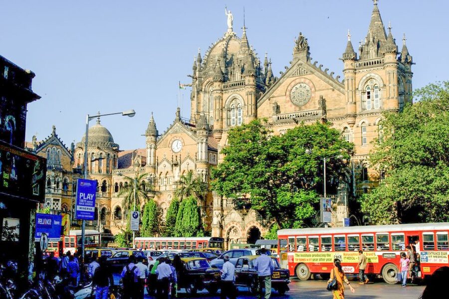 Mumbai: Full-Day Private Sightseeing Tour - The museum choice and the colonial center