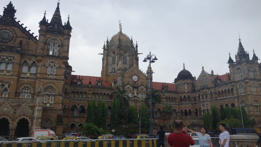Mumbai: Full-Day Private Sightseeing Tour - Antilia and Mumbai’s modern contrast