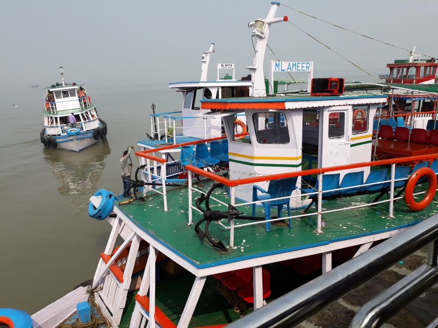 Mumbai: Guided Elephanta Island and Caves Tour - The Hindu caves and the great Shiva image